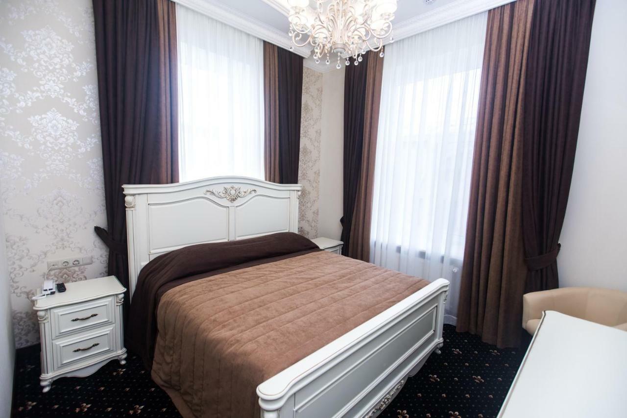 Готель Петрівський Кропивницкий Экстерьер фото